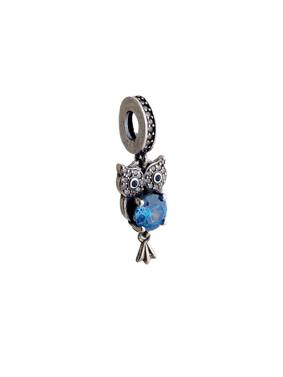 Charm Buho Brillo Azul